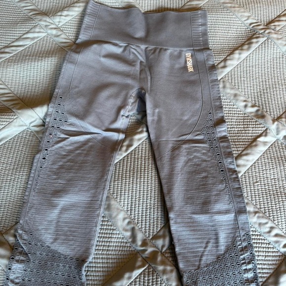 Pants - Greenish Gymshark leggings with textured Size S